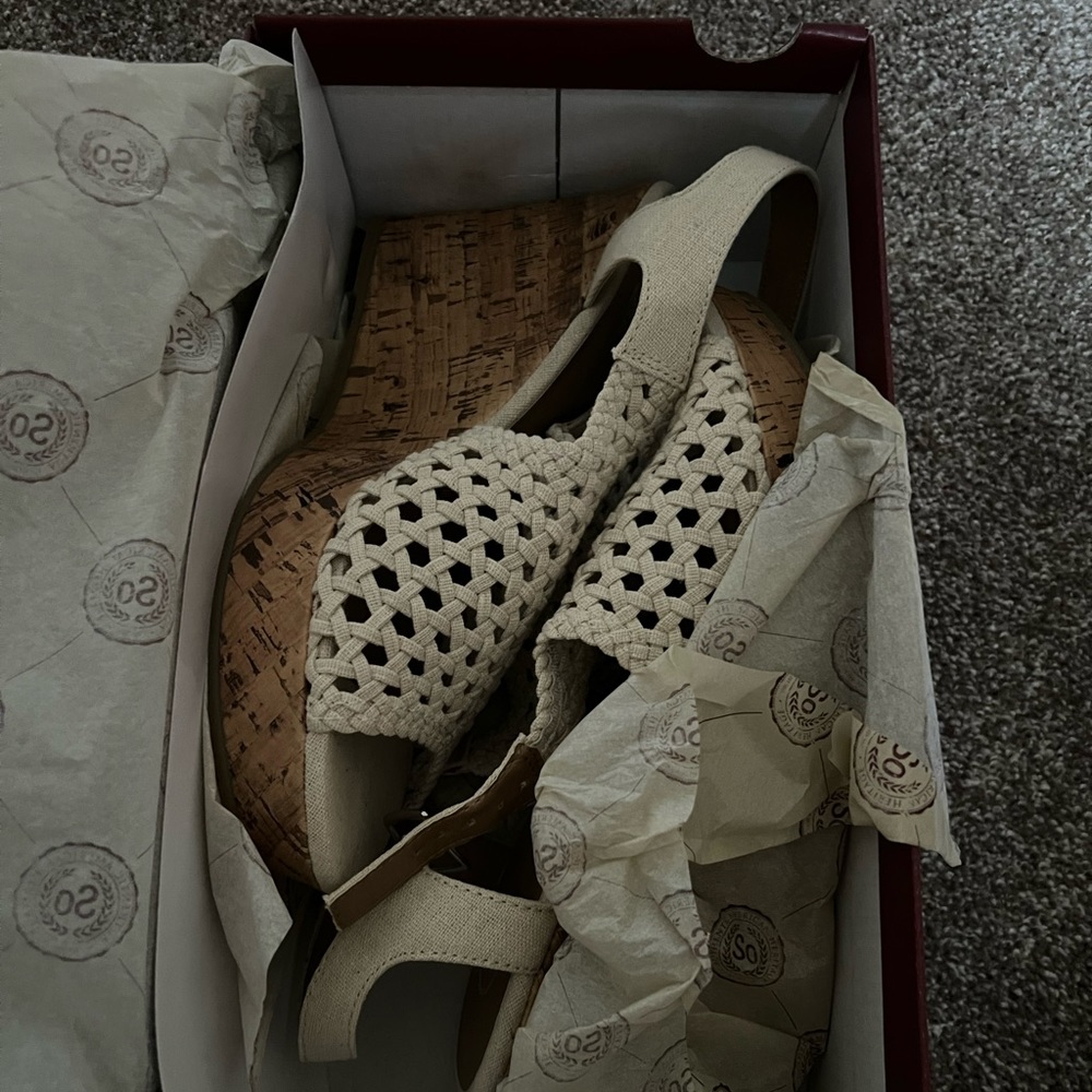 Natural Wedges